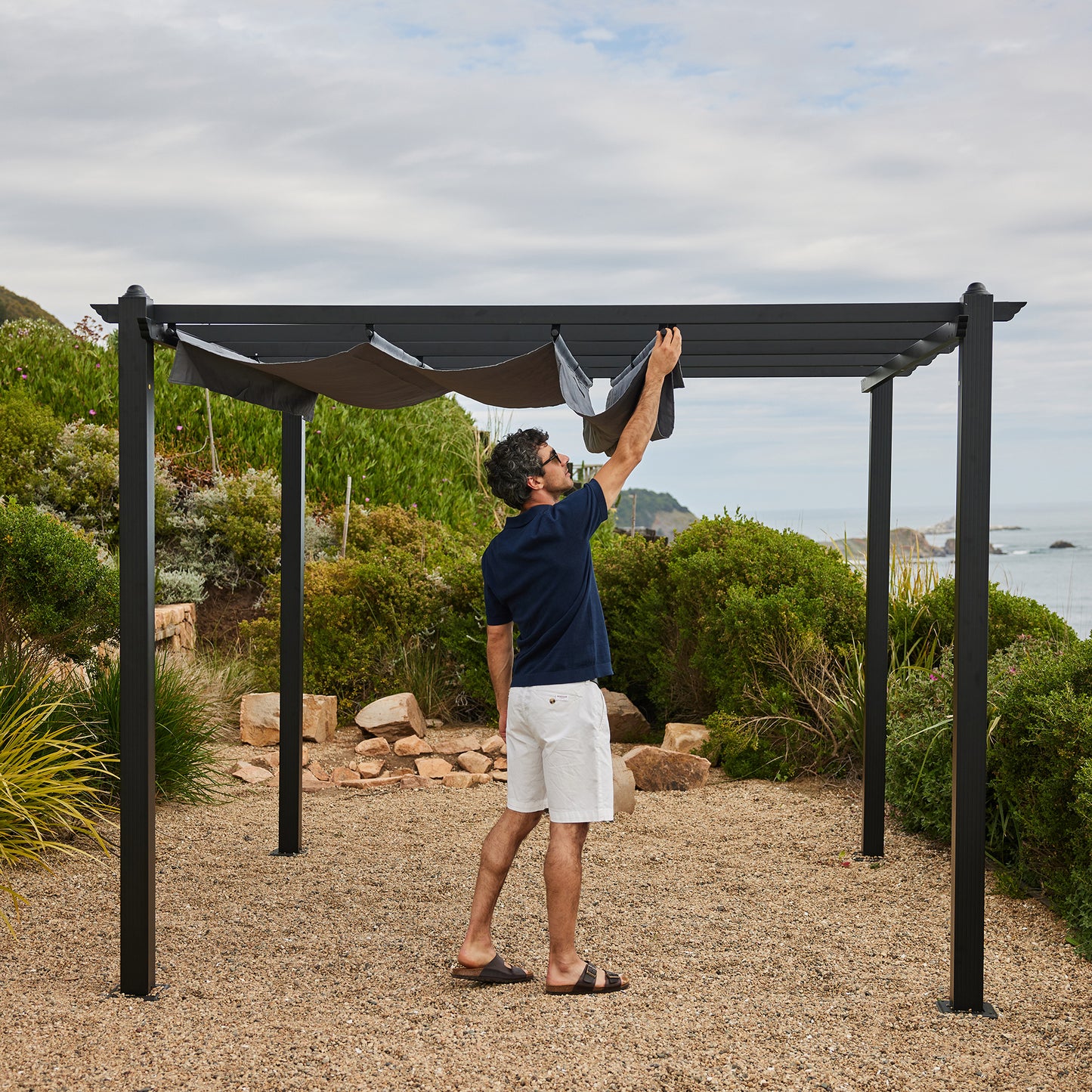 Pérgola Grey Shelter Retráctil 3x3 Mts