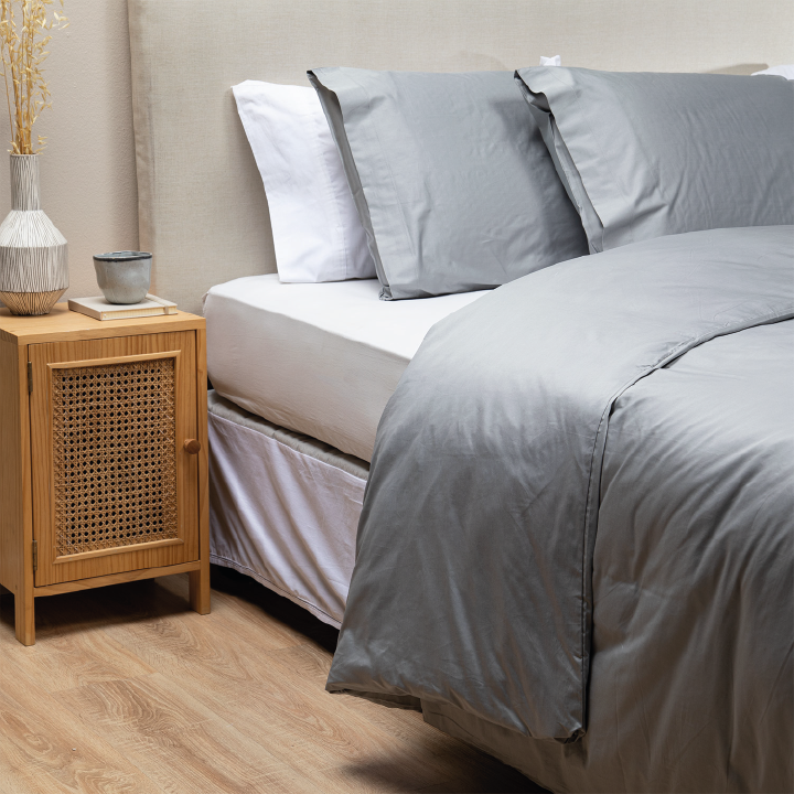 Cubre Plumón Super King Gris 300 Hilos