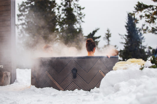 ¿Cuánto se tarda en llenar un jacuzzi?