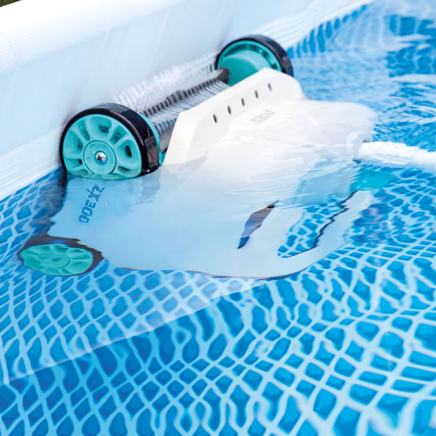 Limpiafondos Robot Para Piscinas Estructurales ZX300