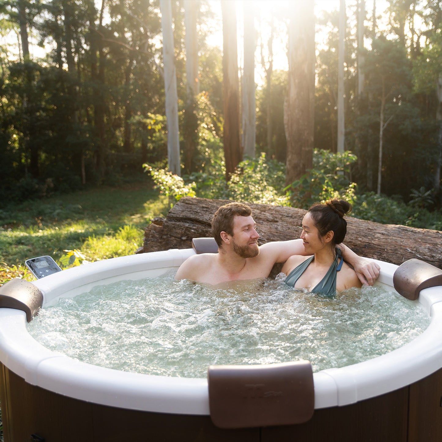 Hot Tub Rova 6 Frame Wifi