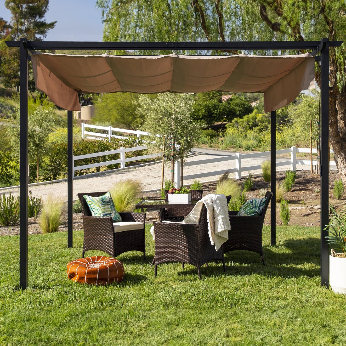 Pérgola White Shelter Retráctil 3x3 Mts