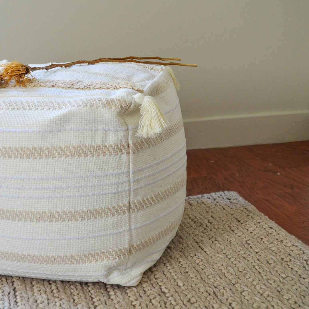 Pouf / Puff Cubo Alto Con Flecos Marroquí