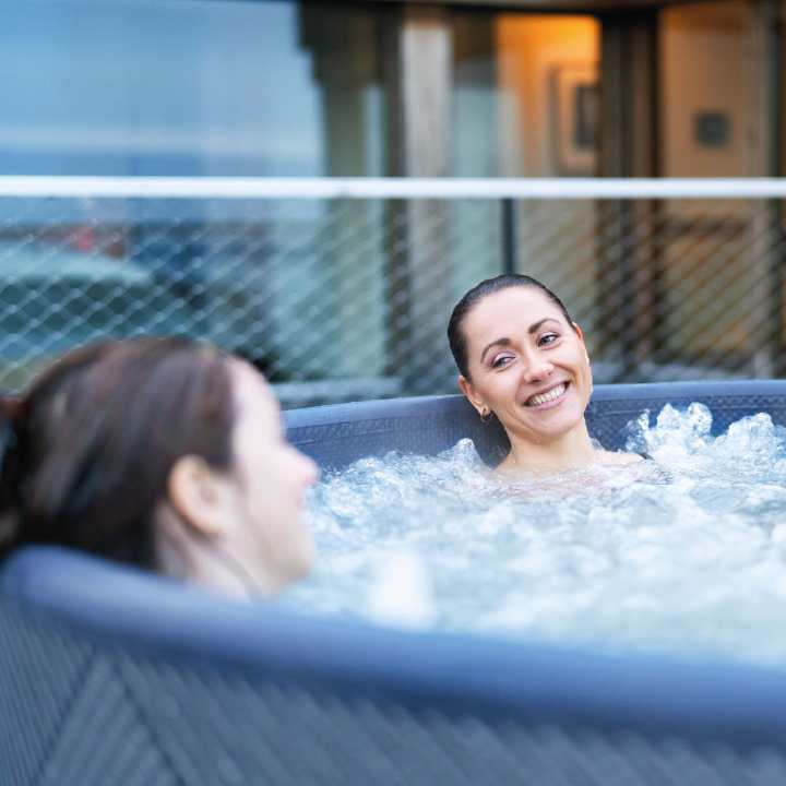 Hot Tub Naval 6 Frame Wifi